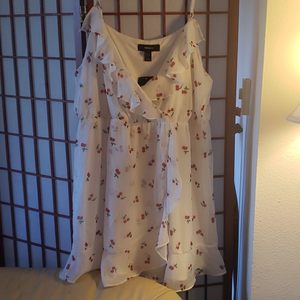 🍒Feminine Forever 21 Cherry Chiffon Dress 👗